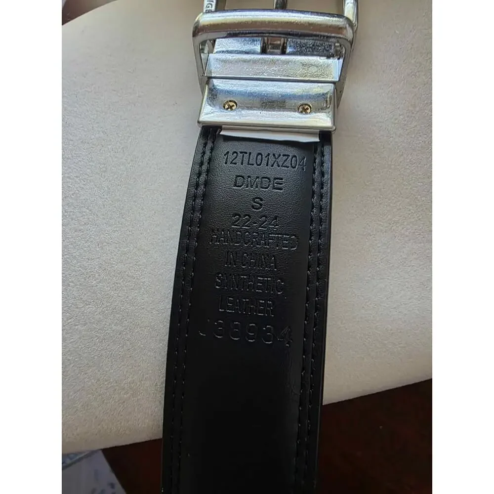 Reversible Brown/Black Small [22-24] Name Brand Belt, Like NEW
